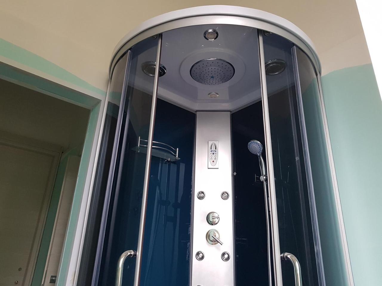 Bed Rho Stazione Bed & Breakfast Ngoại thất bức ảnh